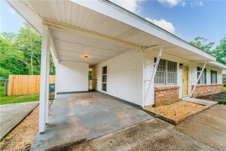 4365 Binghamton Dr in Mobile, AL - Building Photo - Building Photo