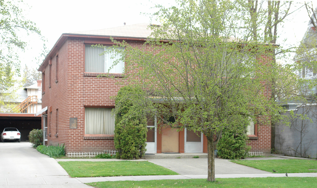 2114 W 2nd Ave in Spokane, WA - Foto de edificio