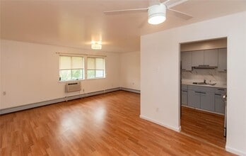 312 Ruth Ct in Middletown, NY - Building Photo - Building Photo