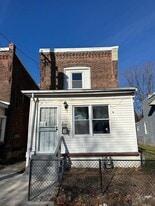 4228 Post Rd in Marcus Hook, PA - Building Photo