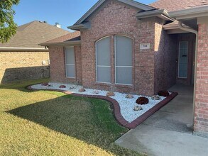 708 Ridgehill Dr in Burleson, TX - Building Photo - Building Photo