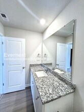 2156 Willow Gln Dr in Graham, NC - Building Photo - Building Photo