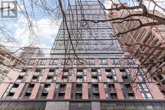35 Parliament St in Toronto, ON - Building Photo - Building Photo