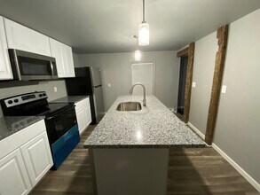 4 Saratoga Ave, Unit 2 in Broadalbin, NY - Building Photo - Building Photo