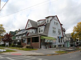 827 Euclid Ave in Syracuse, NY - Building Photo