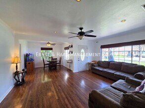 4415 Petaluma Ave in Lakewood, CA - Building Photo - Building Photo