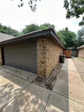 7516 Woodhaven Dr in North Richland Hills, TX - Building Photo - Building Photo