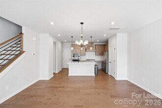 423 Vinroot Aly in Charlotte, NC - Building Photo - Building Photo