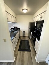 1335 Summit Ave in Oshkosh, WI - Building Photo - Building Photo