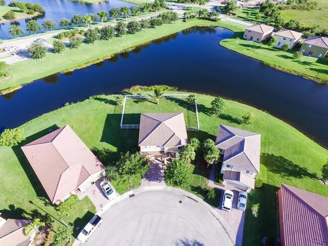1988 Marblehead Way, Unit A in Port St. Lucie, FL - Building Photo - Building Photo