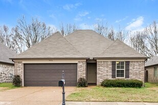 9450 Eckley Pl in Cordova, TN - Building Photo