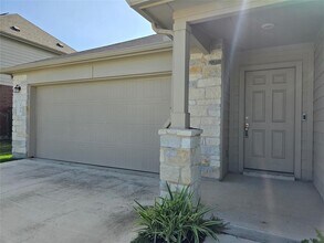 109 Mountain Maple St in Hutto, TX - Building Photo - Building Photo
