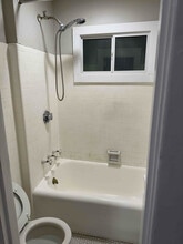 110 High St in Pawtucket, RI - Building Photo - Building Photo