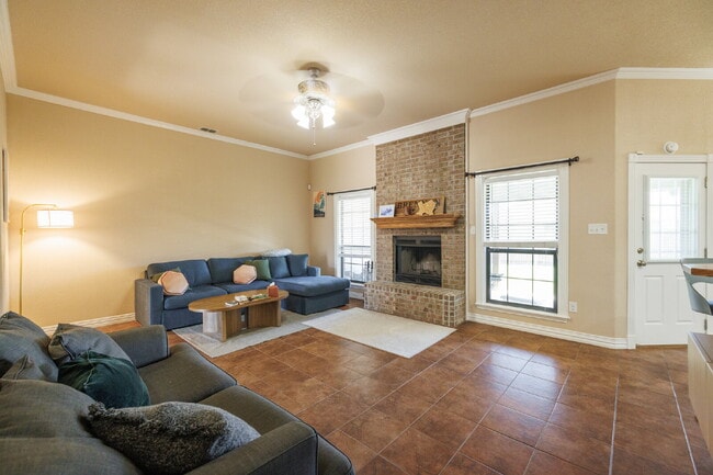 857 Shallow Water Trail in Abilene, TX - Foto de edificio - Building Photo