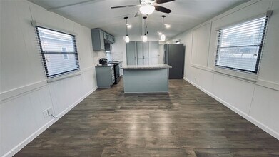 21615 Erika Ct in Porter, TX - Building Photo - Building Photo