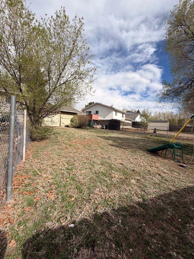 6353 Chippewa Rd in Colorado Springs, CO - Building Photo - Building Photo