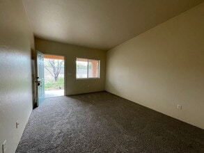 3669 S Camino Seco in Tucson, AZ - Building Photo - Building Photo