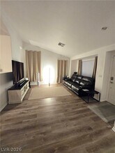 6126 Leaning Rock Ct in North Las Vegas, NV - Building Photo - Building Photo