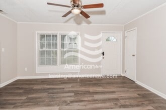 4017 Tavineer Dr in Columbia, SC - Building Photo - Building Photo