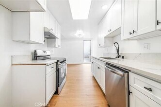 3700 Dean Dr in Ventura, CA - Building Photo - Building Photo
