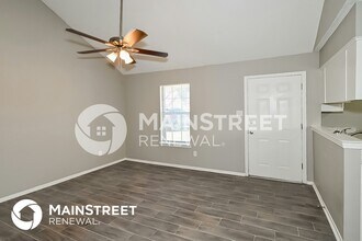 4568 Summer Creek N in Memphis, TN - Building Photo - Building Photo