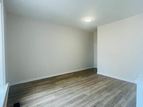 227 Spadina Av in Toronto, ON - Building Photo - Building Photo