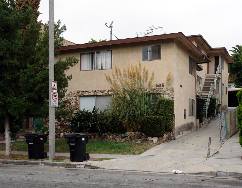 525 Evergreen St in Inglewood, CA - Building Photo