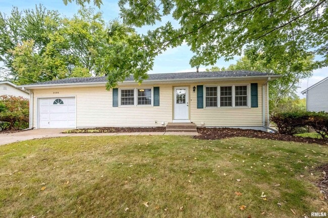property at 3106 Maplecrest Rd