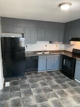 7621 Longstreet Dr in Raleigh, NC - Building Photo - Building Photo