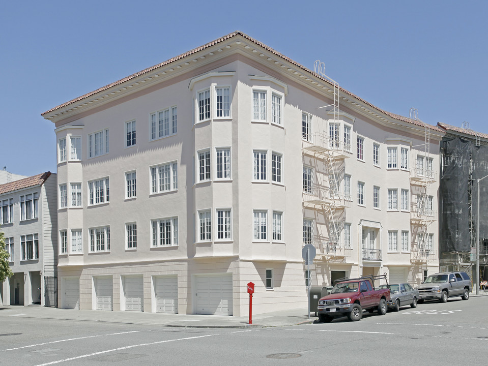 180 Mallorca Way in San Francisco, CA - Building Photo