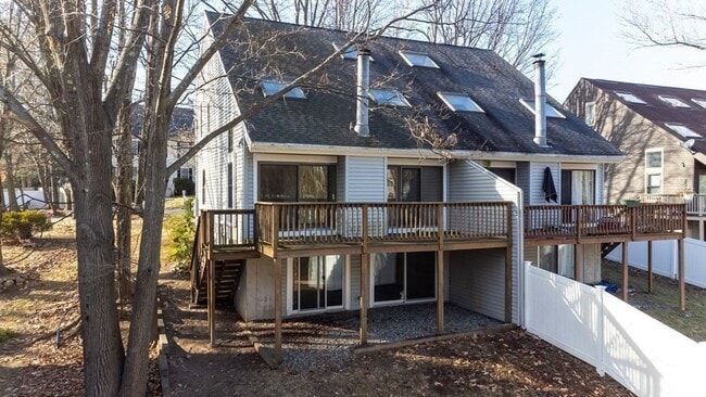 117 Pilgrim Rd in Haverhill, MA - Building Photo - Building Photo