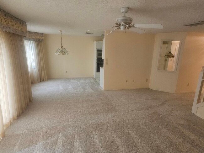 2966 Oceans Trace in Daytona Beach, FL - Building Photo - Building Photo