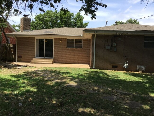 2208 NW 47th St in Oklahoma City, OK - Building Photo - Building Photo