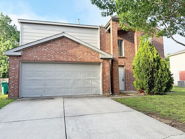 921 Greenbend Dr in Denton, TX - Building Photo - Building Photo