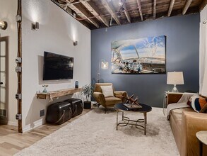 2731 California St in Denver, CO - Building Photo - Building Photo