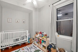 4363 N Lincoln Ave, Unit 3 in Chicago, IL - Building Photo - Building Photo