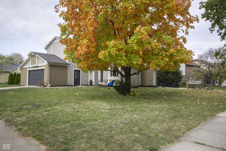 7904 Madden Dr in Fishers, IN - Building Photo - Building Photo