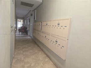 330 SE 2nd St in Hallandale Beach, FL - Building Photo - Building Photo