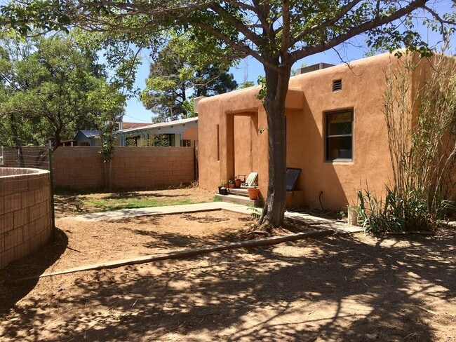 property at 2117 Eton Ave SE