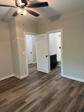 5425 N Gray Dr in Park City, KS - Building Photo - Building Photo