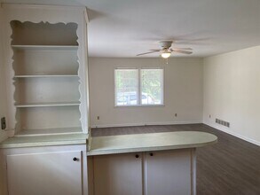 406 Harden St in Columbia, SC - Building Photo - Building Photo