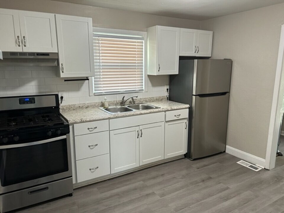 1535 Mt Vernon Ave in Portsmouth, VA - Building Photo