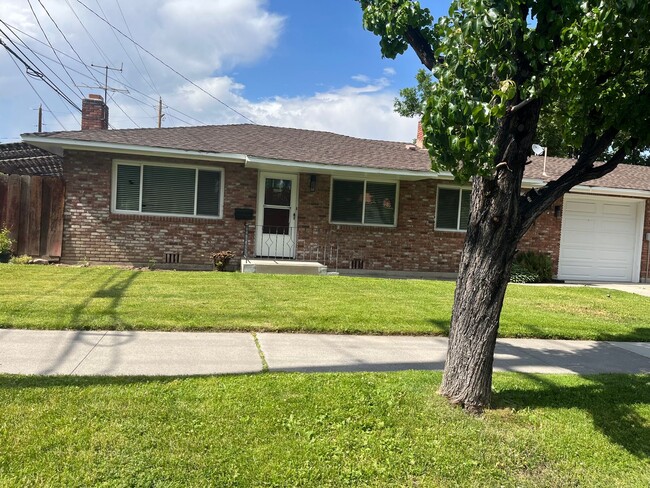 property at 701 Monroe St