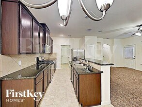 17006 Amarose Dr in Houston, TX - Building Photo - Building Photo