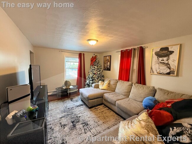 property at 87 Bradford St