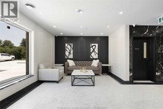 755 Grand Marais Rd E in Windsor, ON - Building Photo - Building Photo