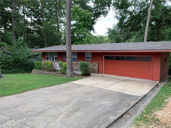 property at 40 Hatcher Dr