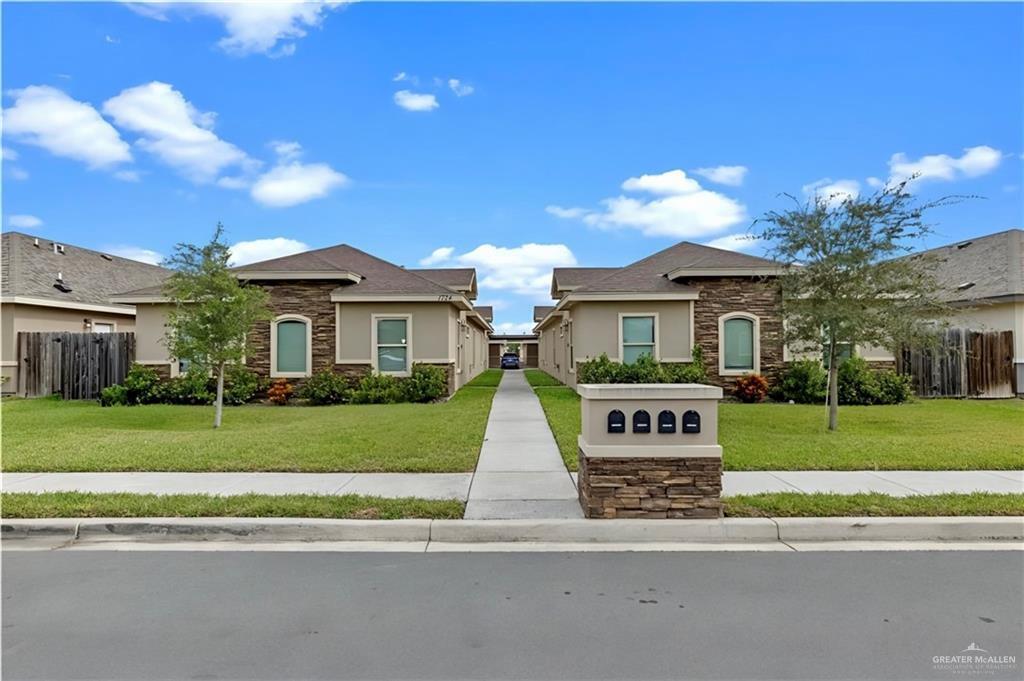 1724 Jackson St in Weslaco, TX - Building Photo