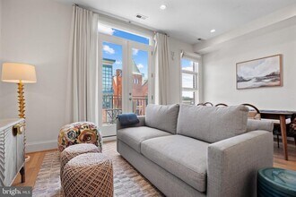2108 10th St NW in Washington, DC - Building Photo - Building Photo