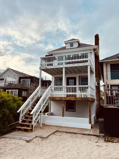 833 Oceanfront in Long Beach, NY - Building Photo